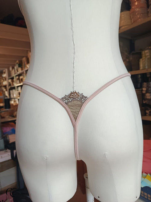 Charline Pink Open Thong – Romantic Lace & Jewel Chains