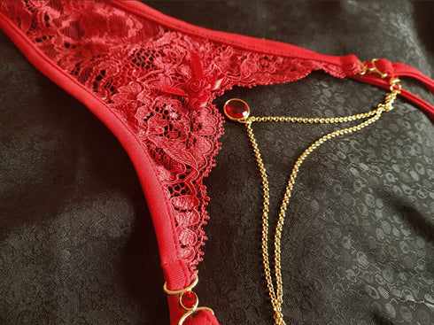 Closed Thong Carmen Lingerie - lolaluna.com