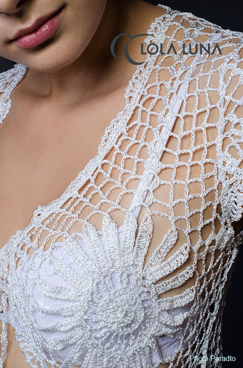 Sunflower white top - lolaluna.com