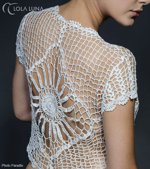 Sunflower white top - lolaluna.com