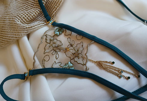 Jade open thong Open G-string - lolaluna.com