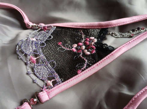 Rose Gift Set / Open Thong + Necklace in a lovely case open string - lolaluna.com