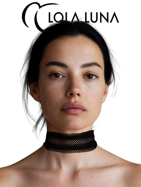 Kim Résille – Closed Thong - Graphical Art closed string - lolaluna.com